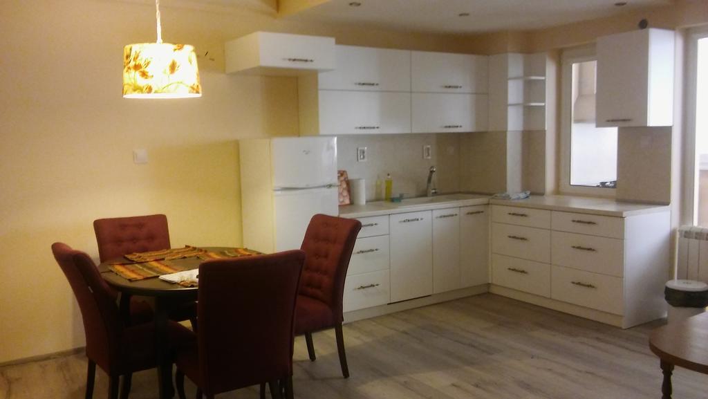 Apartment Izabel Yambol Eksteriør billede